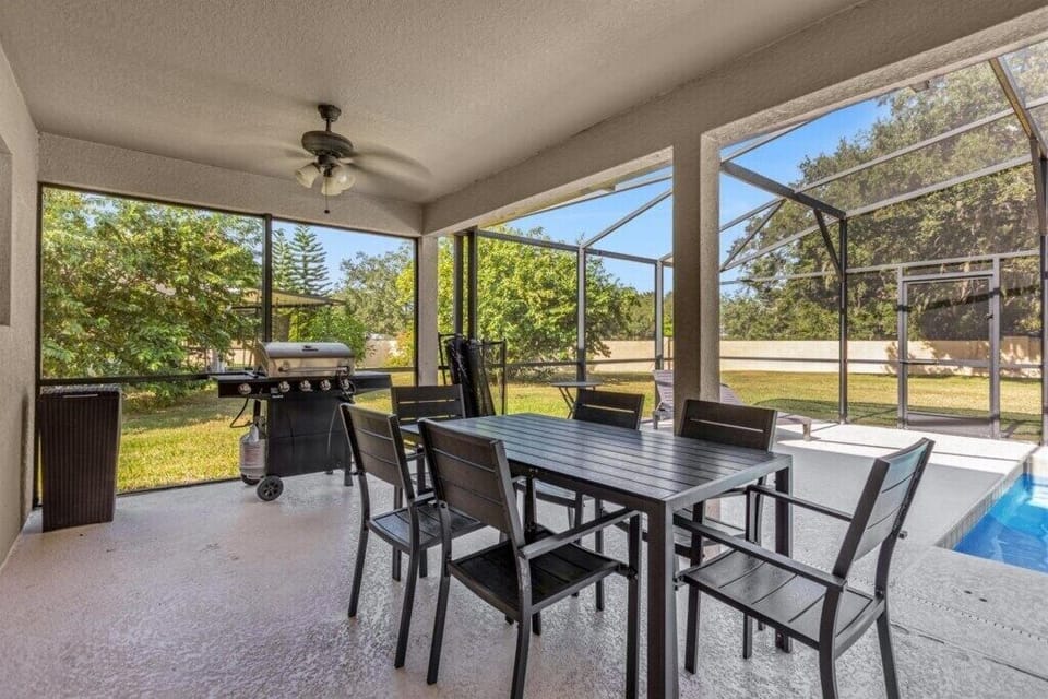 957EmeraldGreenCt30