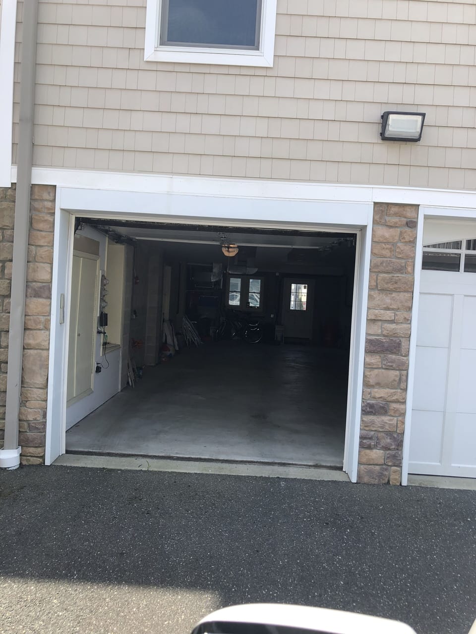 2 car garage