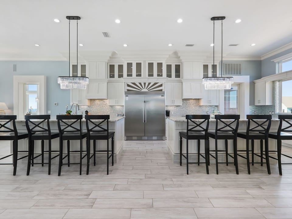 Kitchen - Breakfast Bar Seats 8
