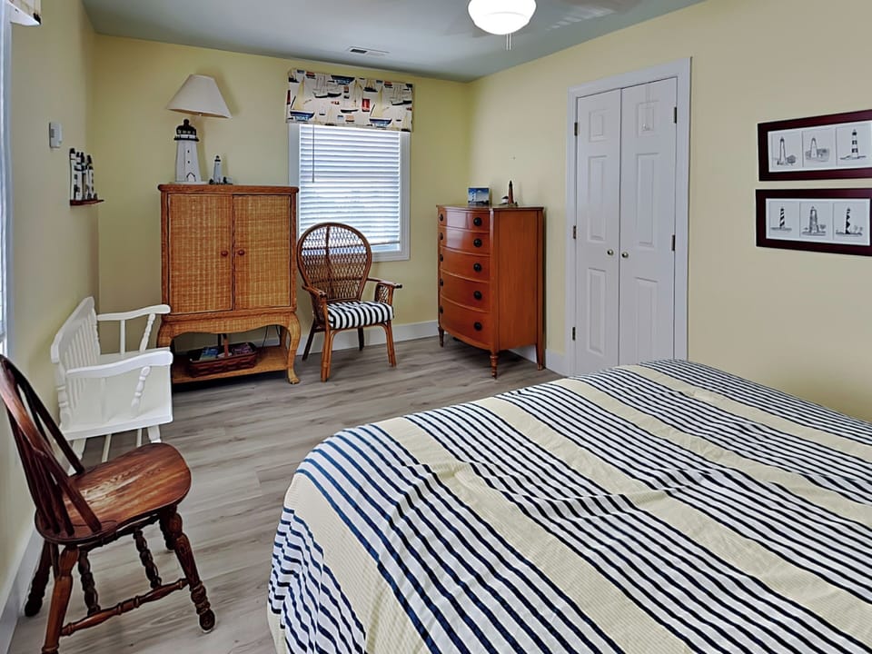 Third Bedroom - Queen Size Bed