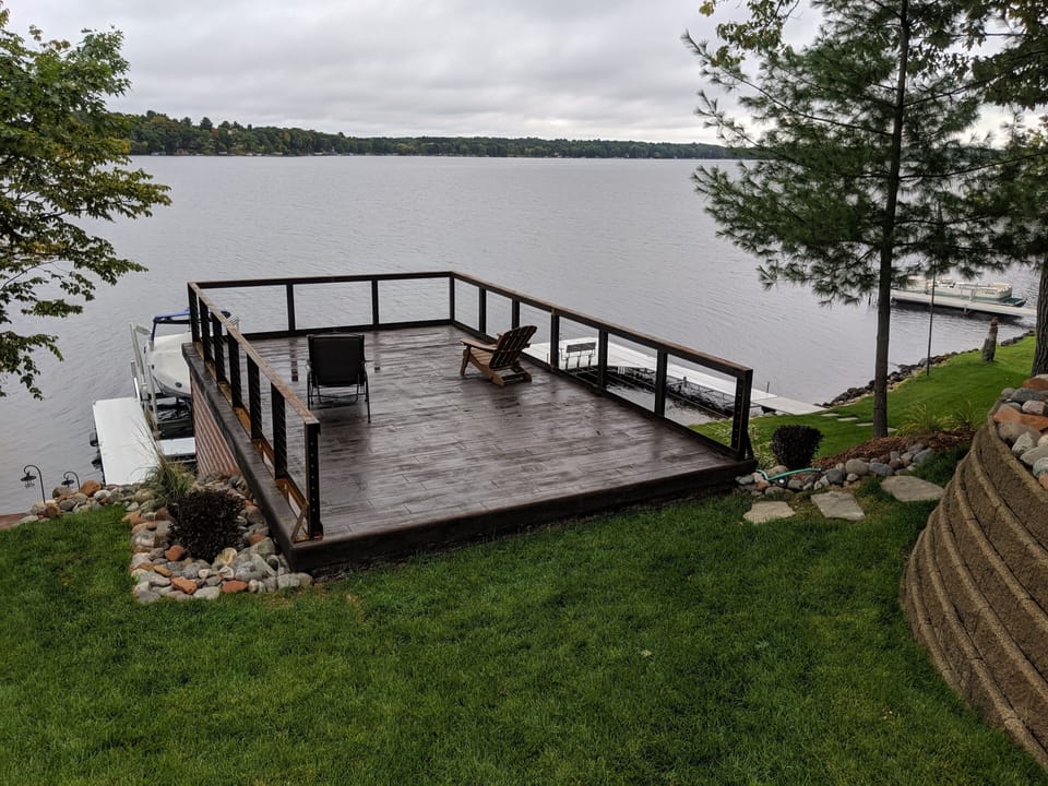Nice scenic boathouse patio top.  We now have a nice high top table. 