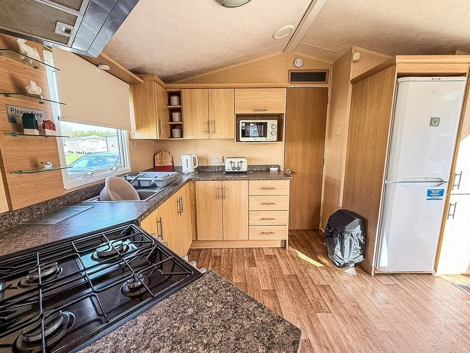Southview Holiday Park Skegness is ideal for caravan holidays Lincolnshire families love, with a comfortable living room in a caravan and nearby attractions like Skegness Aquarium and Skegness Pier to keep everyone entertained.