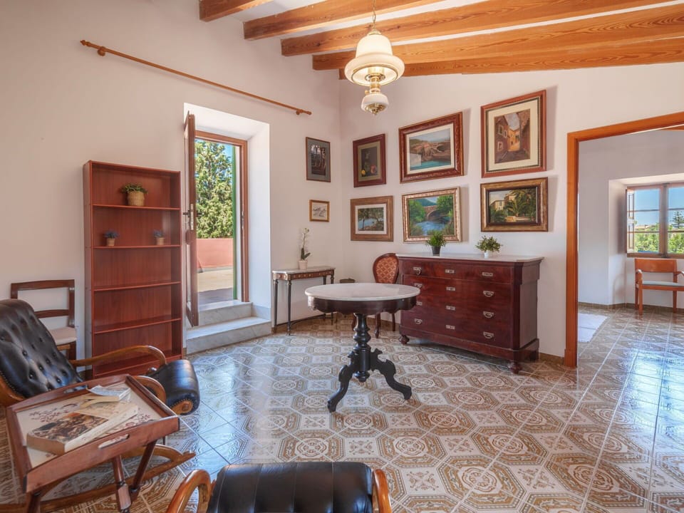 Furniture, Cabinetry, Picture Frame, Property, Table, Plant, Drawer, Wood, Chair, Interior Design