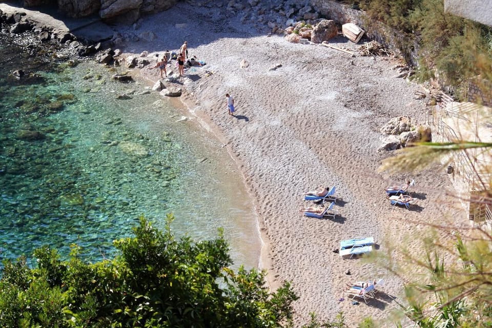 Nearby beaches