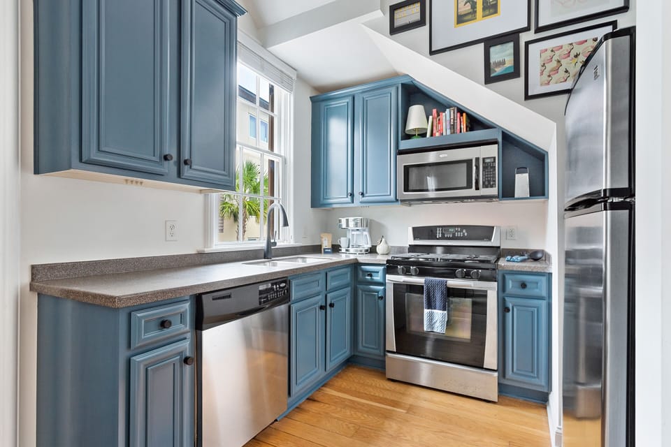 Fully Stocked Kitchen