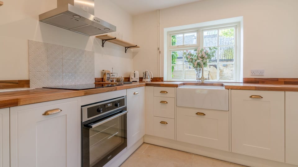 Kitchen, Poppy Cottage, Bolthole Retreats