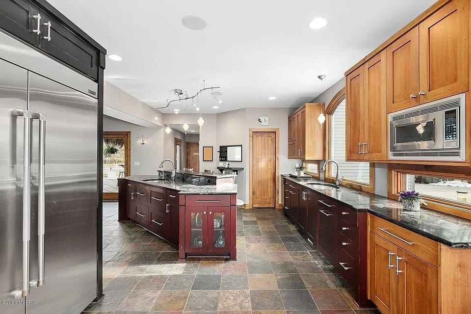 Kitchen (2)