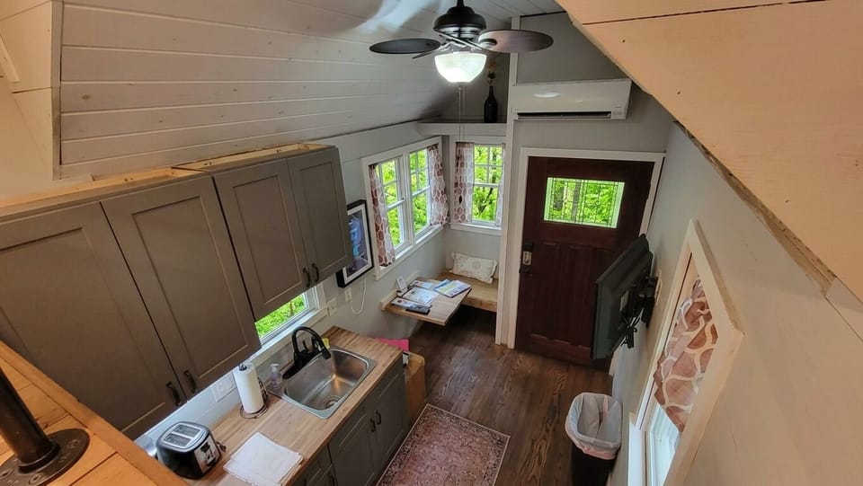 "Perfect getaway for some colder weather! The location was absolutely beautiful"