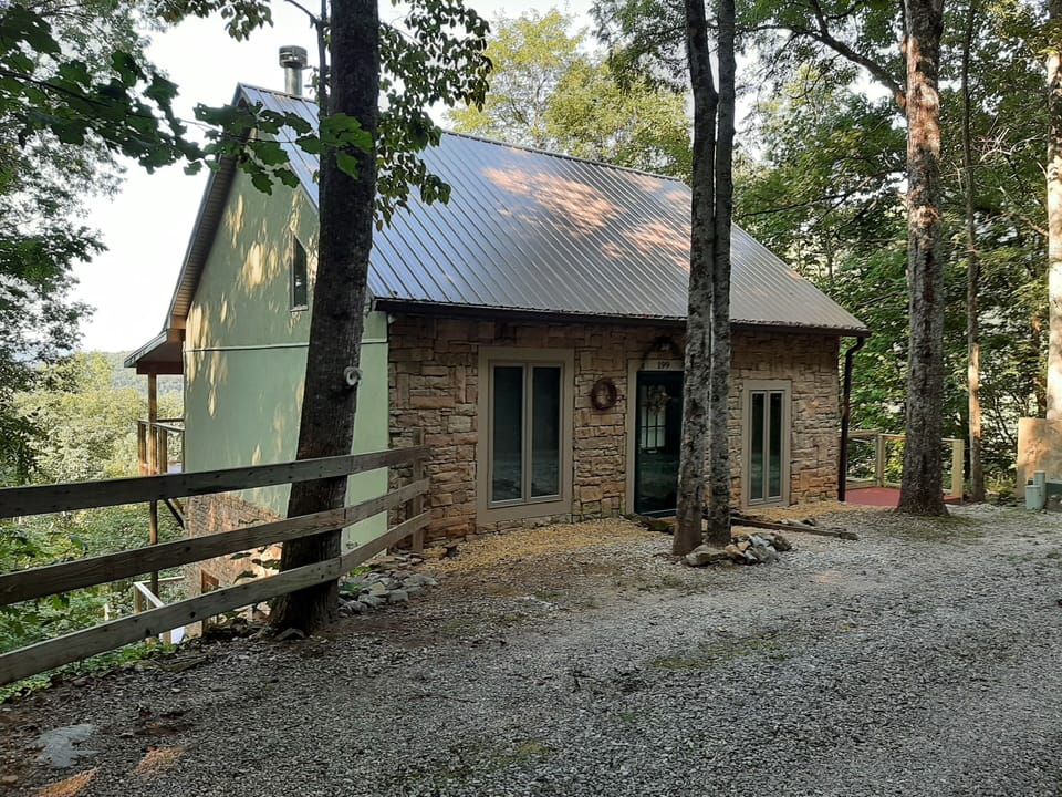 Mountain view cottage.