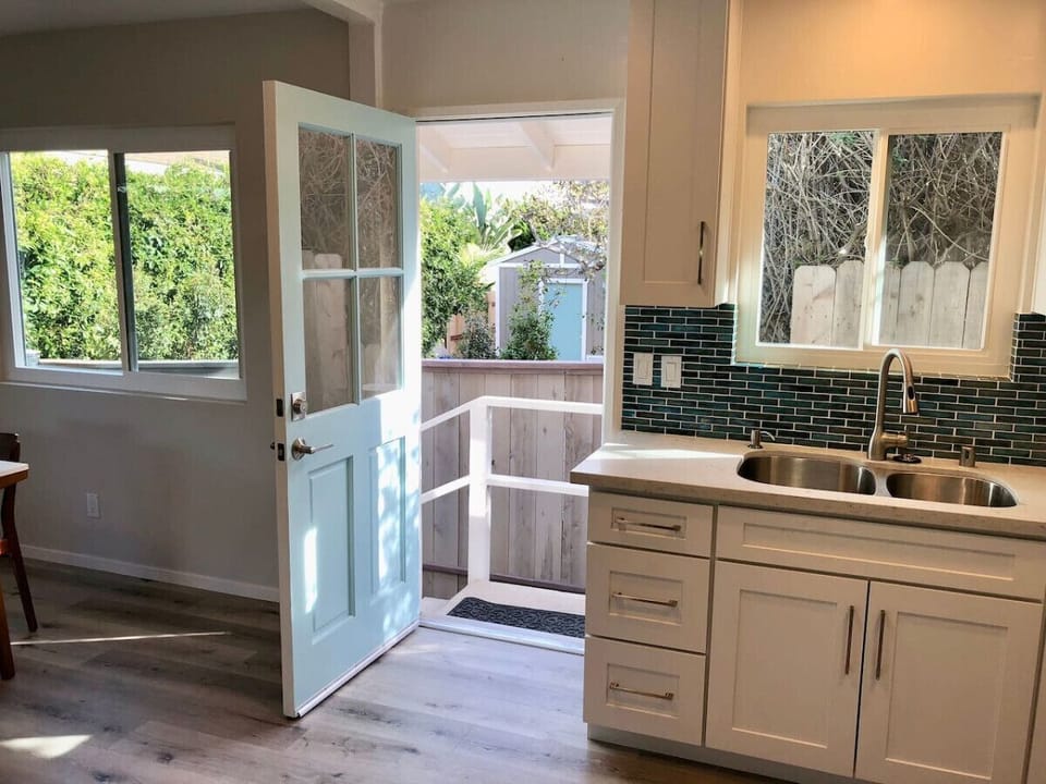 Access to BBQ and shower via kitchen