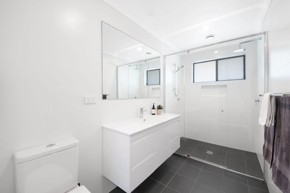Upstairs bathroom