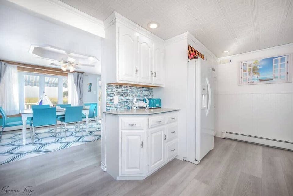 Inviting dining space for shared meals and waterfront entertaining.