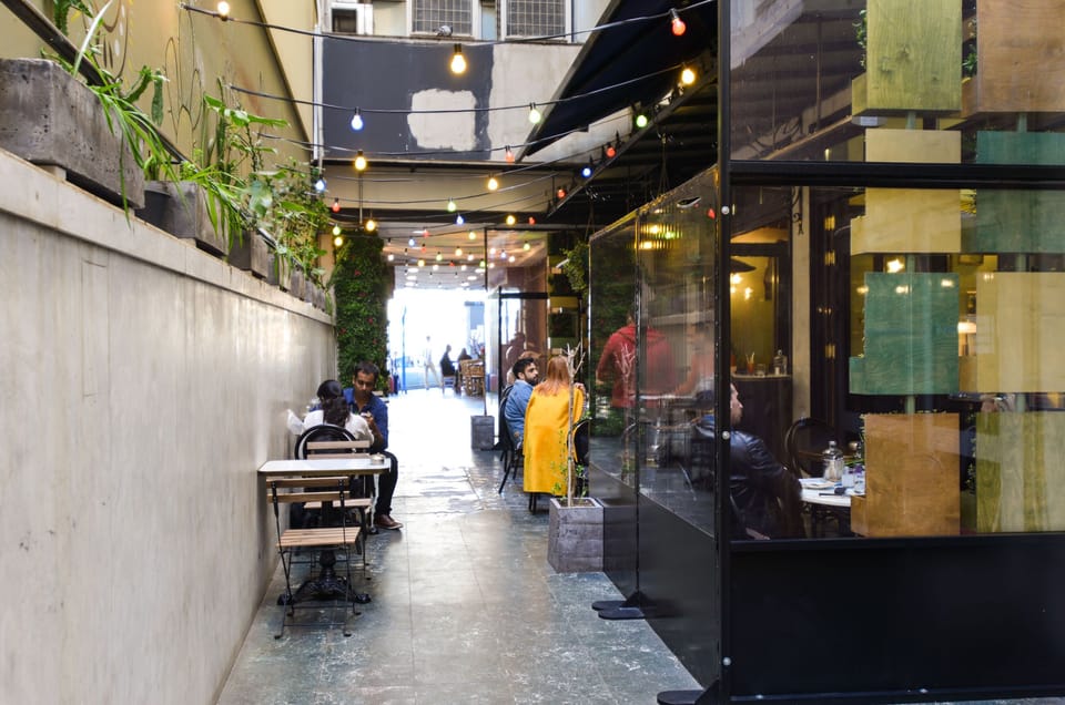 Outdoor dining