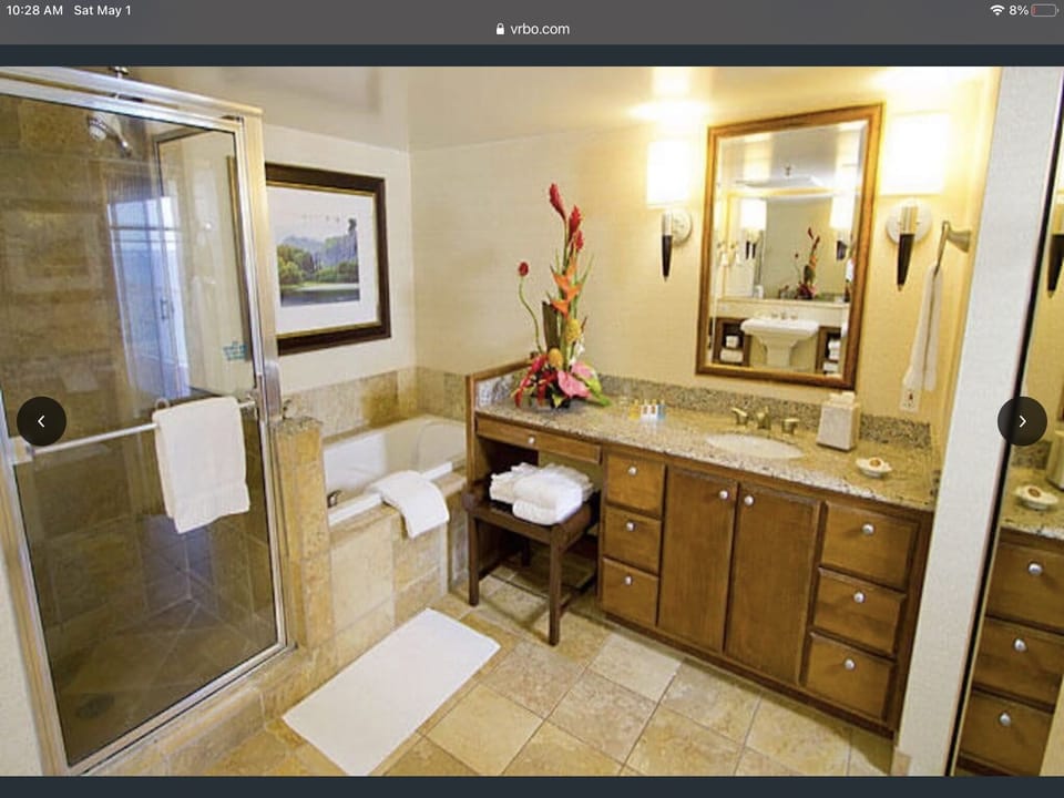MaterBath Huge Soaking Tub