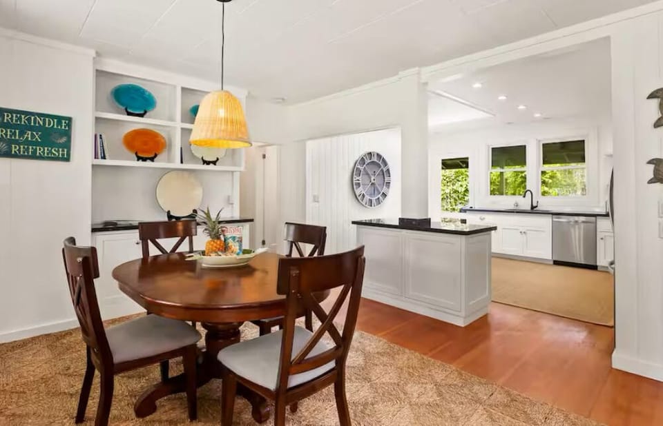 Dining room (2)