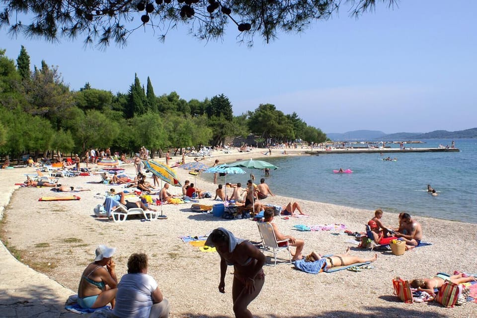 Nearby beaches