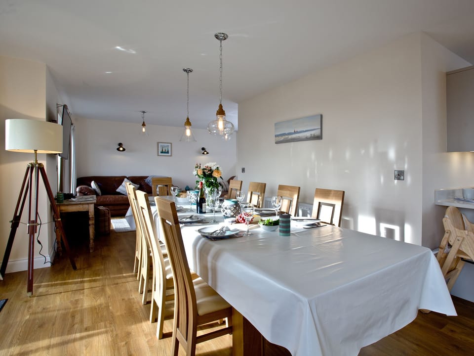 Open plan living space | Orestone View - Orestone House, Teignmouth