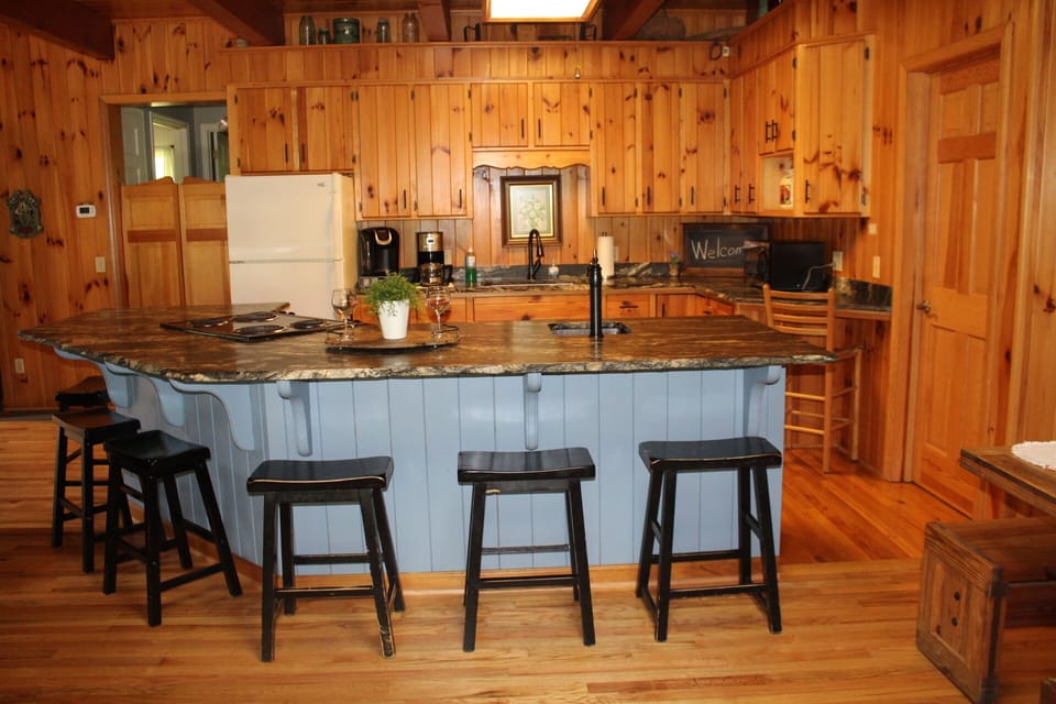 Kitchen Island with Stool Seating