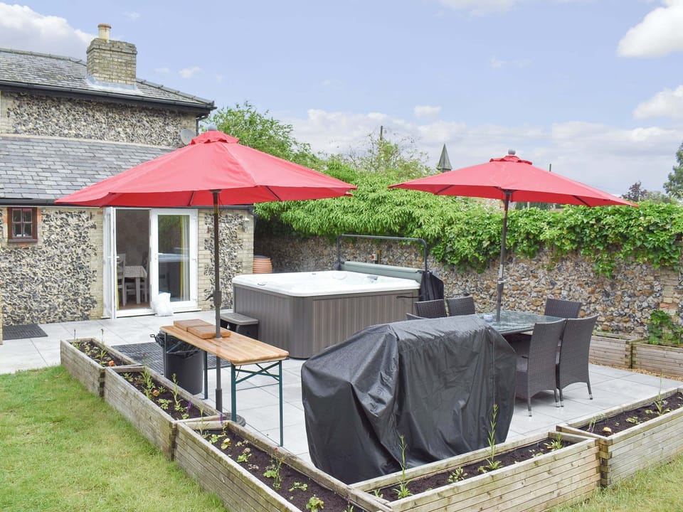 Outdoor area | Beck Cottage, Beck Row