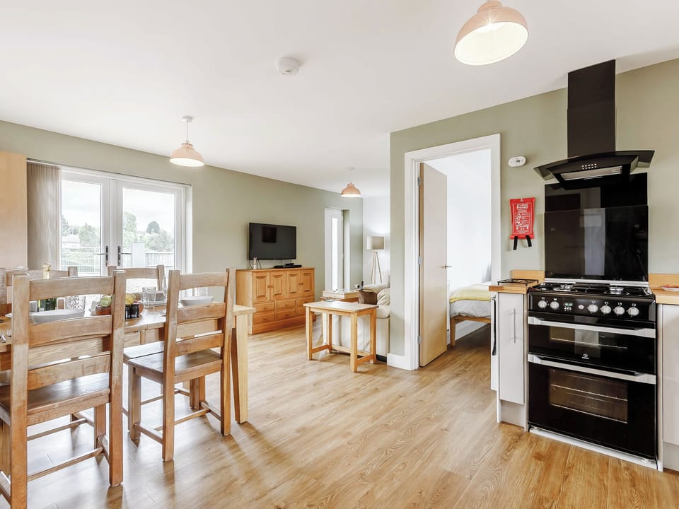 Open plan living space | Lilac Lodge, Newnham