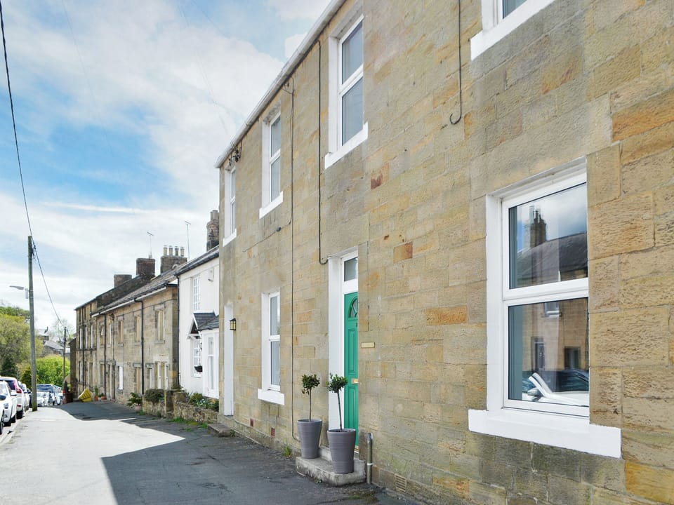 Exterior | Warwick House, Felton