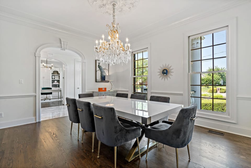 Formal dining room