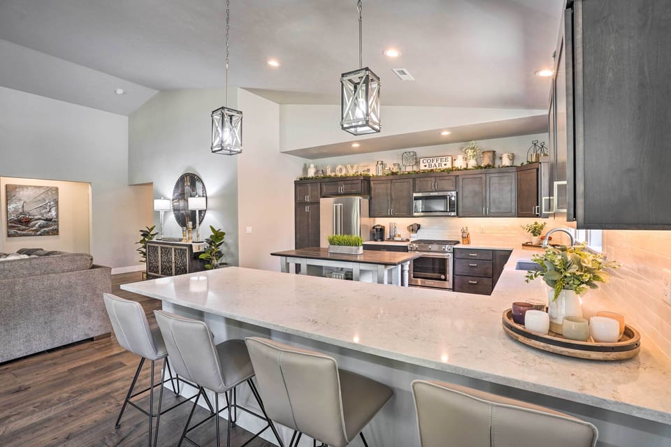Kitchen | Fully Equipped | Cooking Utensils