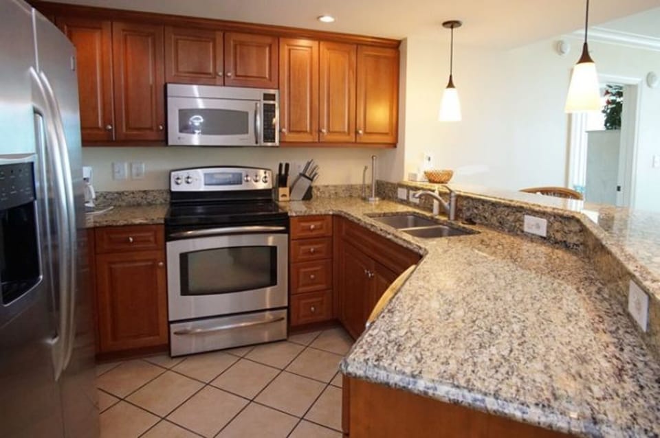 All modern appliance to make meal preparation a breeze.