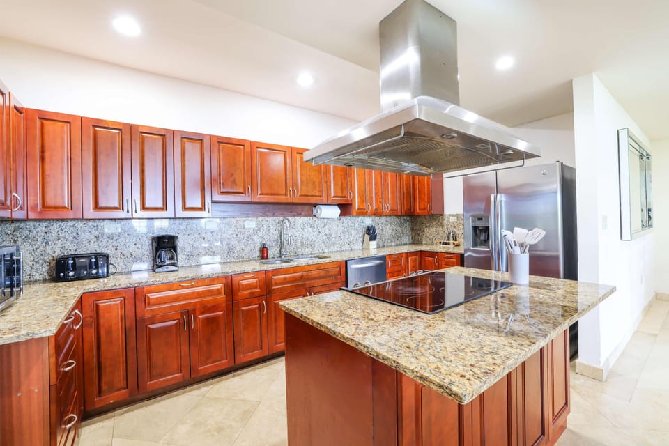Gourmet Kitchen