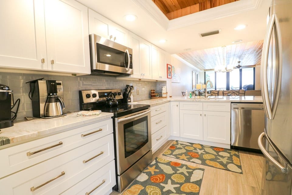 St. Augustine Beach Rentals Kitchen