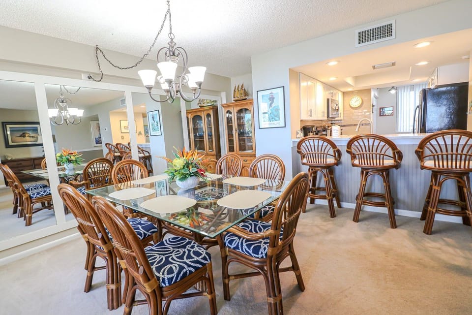 St. Augustine Ocean Front Rentals Dining Room
