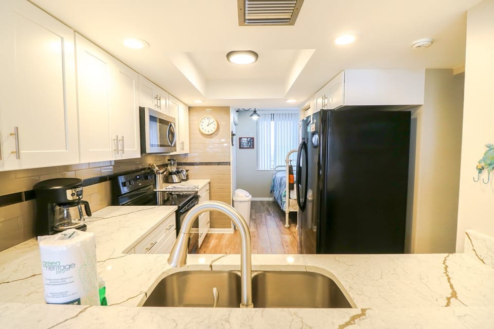 St. Augustine Ocean Front Rentals Kitchen