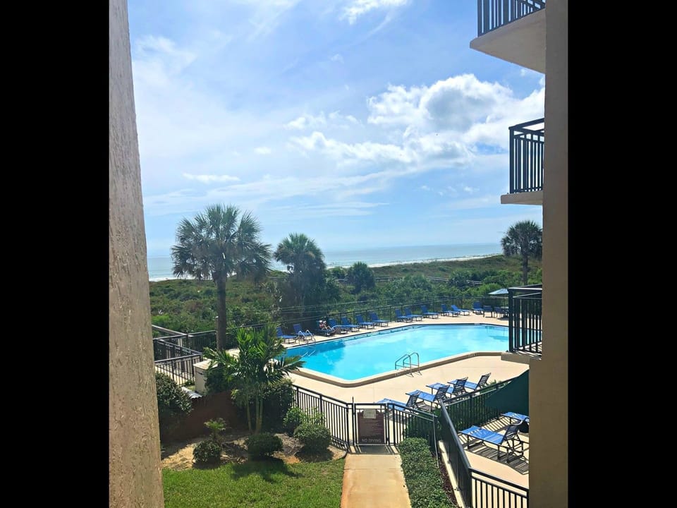 St. Augustine Ocean Front Rentals Dining Room View
