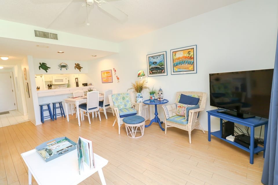 St. Augustine Beach Rentals Living Room