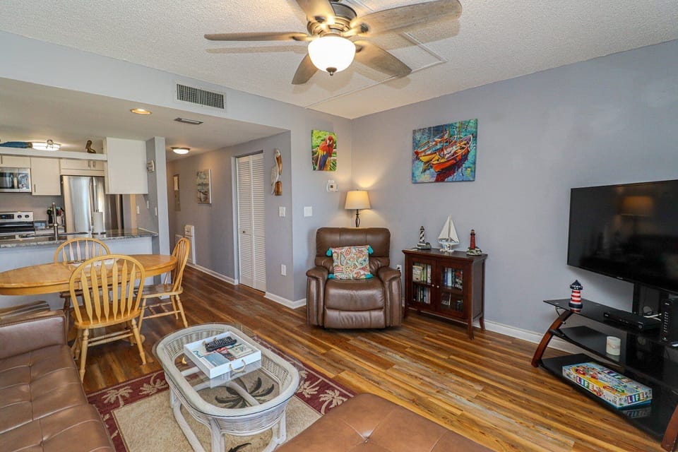 St. Augustine Beach Rentals Living Room