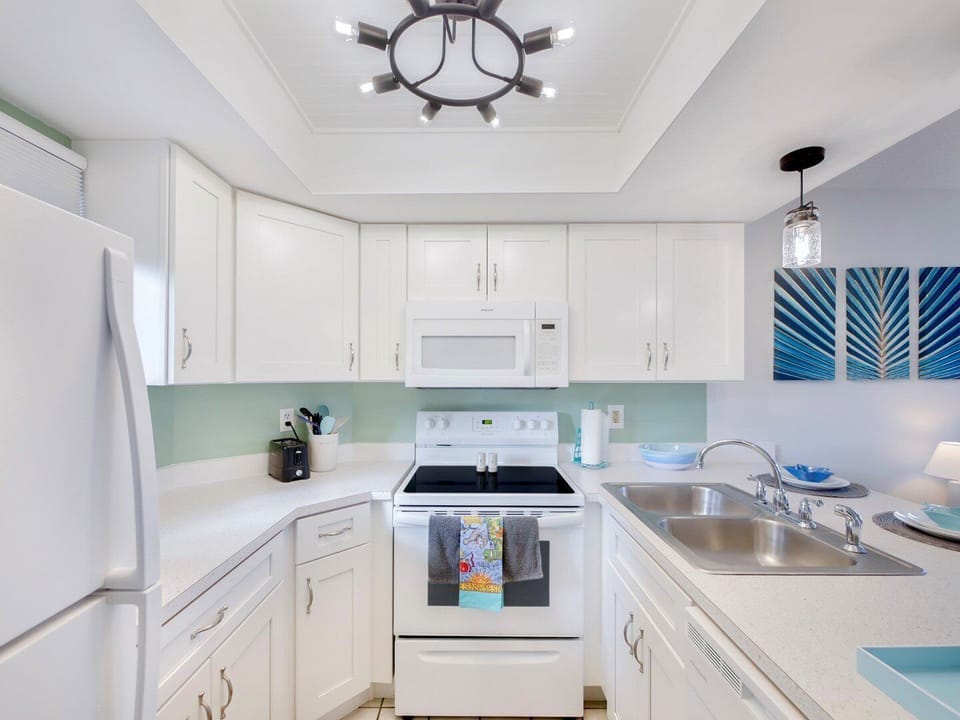 St. Augustine Beach Rentals Kitchen