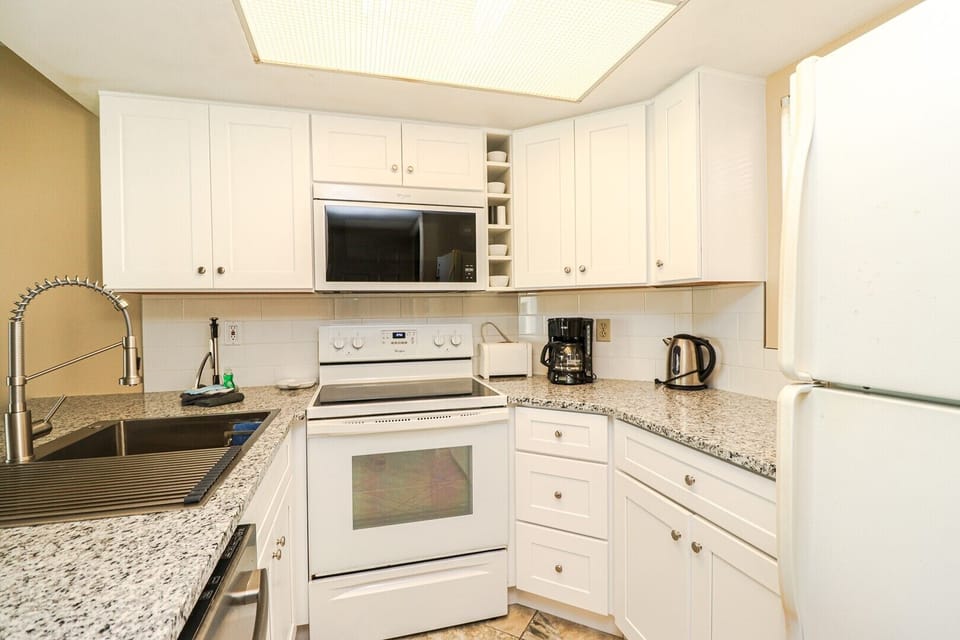 St. Augustine Beach Rentals Kitchen