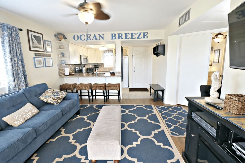 St. Augustine Beach Vacation Rentals Living Room