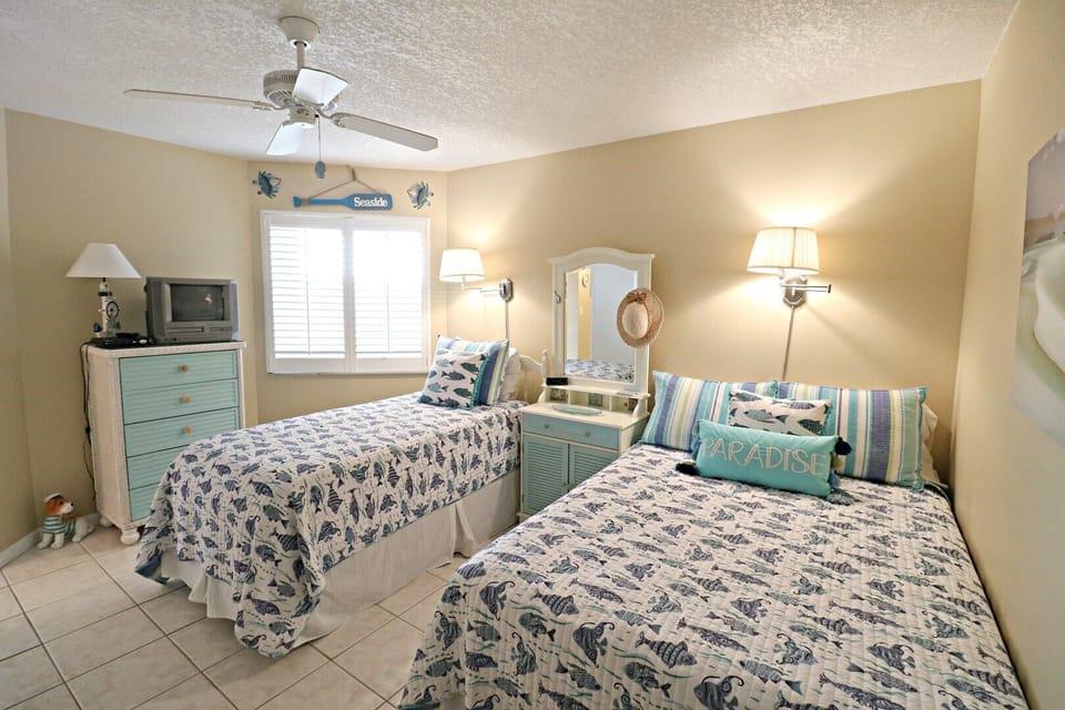 St. Augustine Beach Vacation Rentals Guest Bedroom