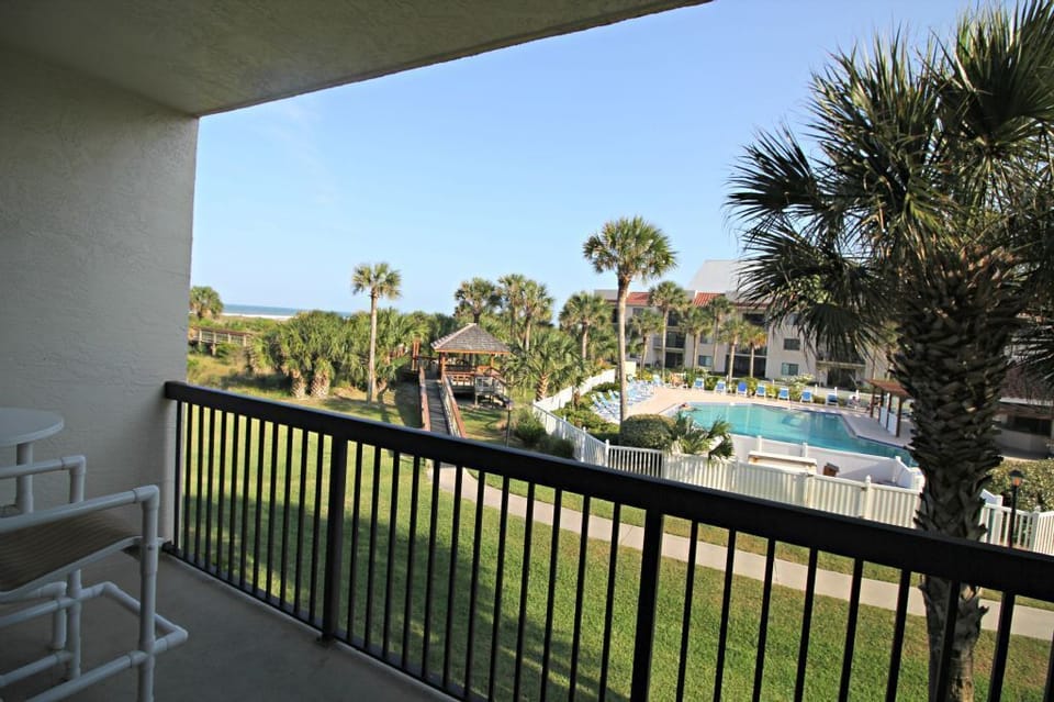 St Augustine Rentals Pool View From Balcony