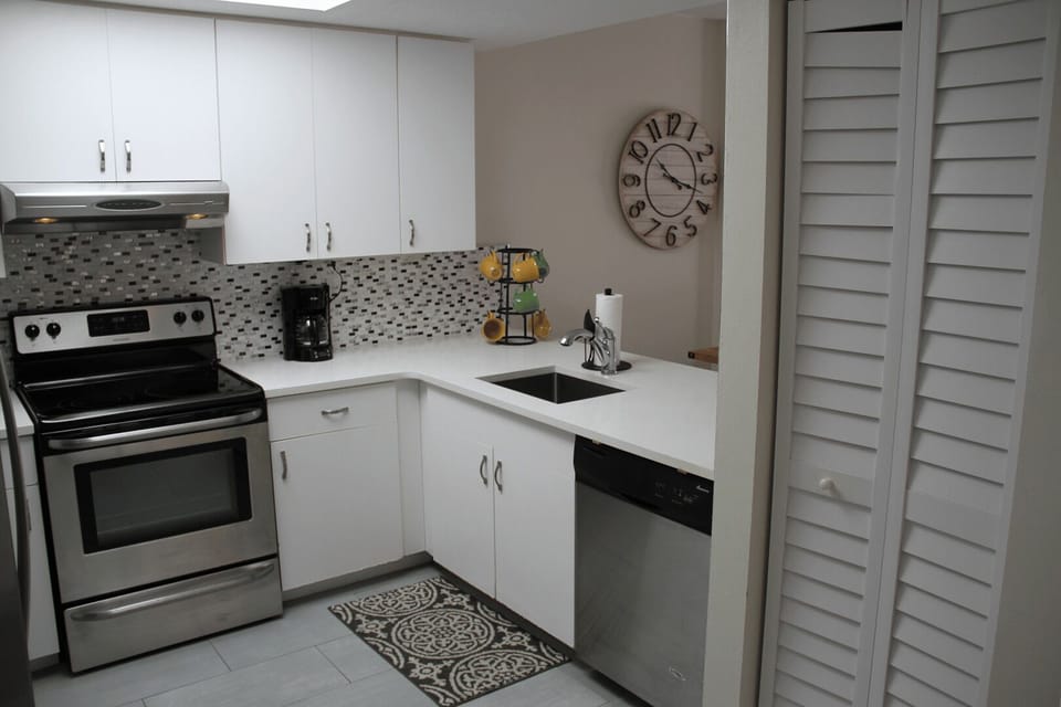 St. Augustine Rentals View into Kitchen
