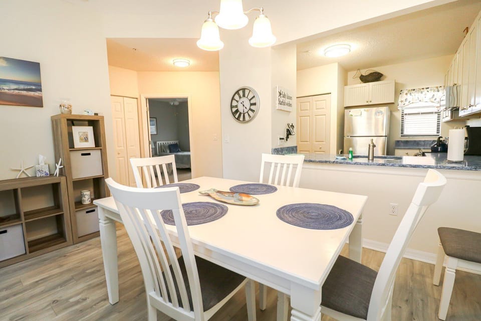 St. Augustine Beach Rentals Dining Room