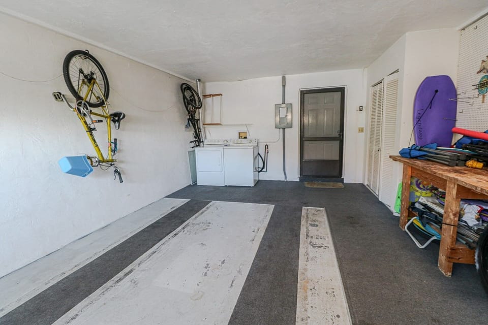 St. Augustine Ocean Front Rentals Garage