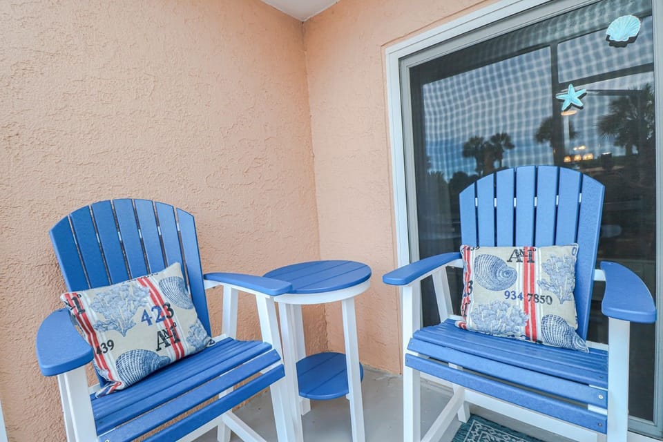 St. Augustine Beach Rentals Screened Patio