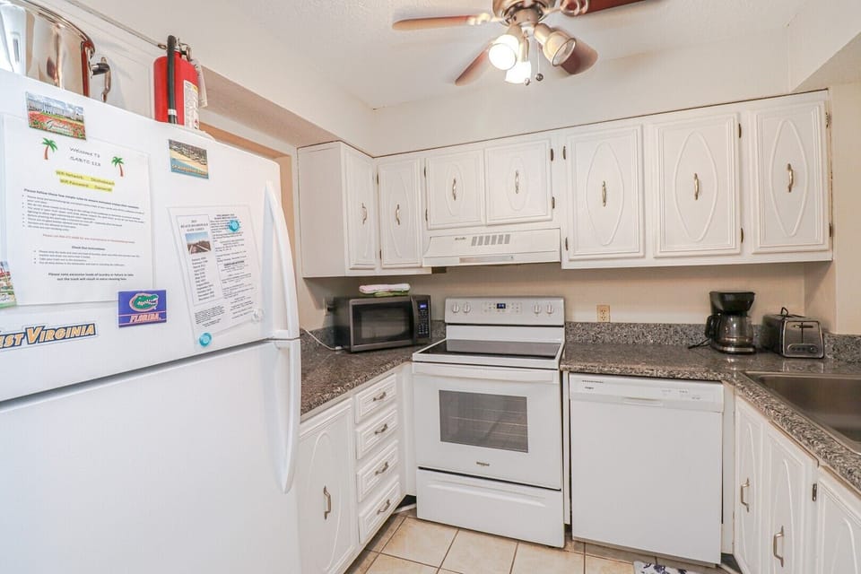 St. Augustine Beach Rentals Kitchen