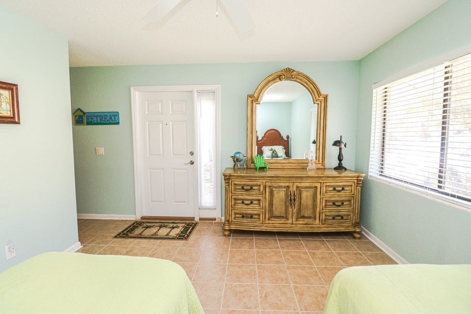 St. Augustine Beach Rentals Guest Bedroom