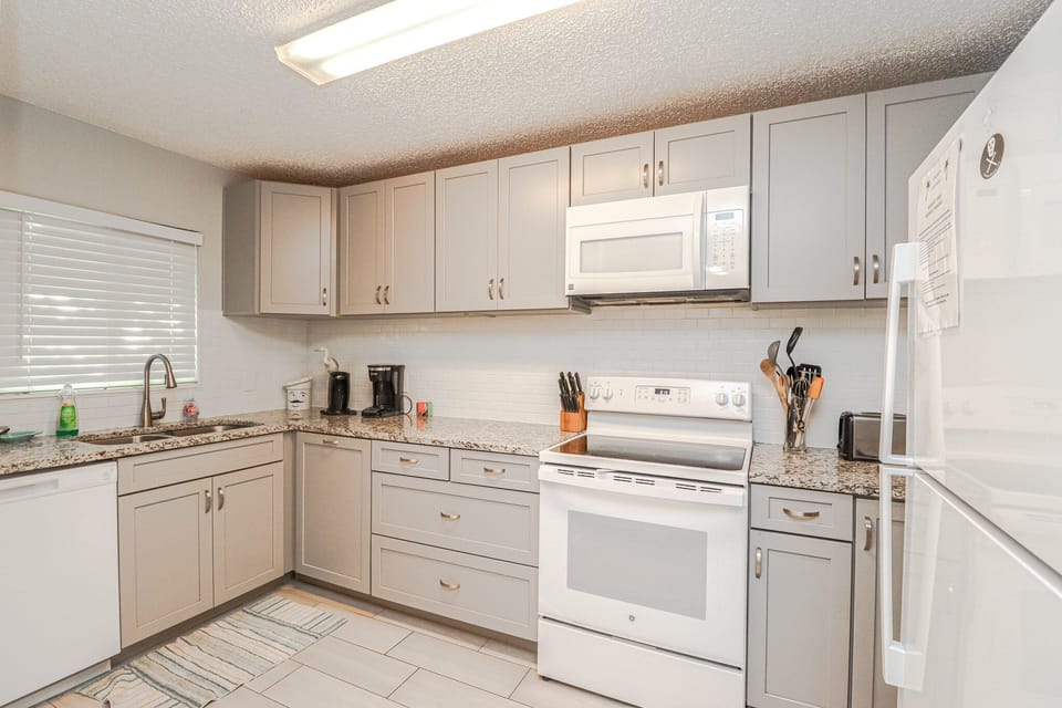 St. Augustine Beach Rentals Kitchen