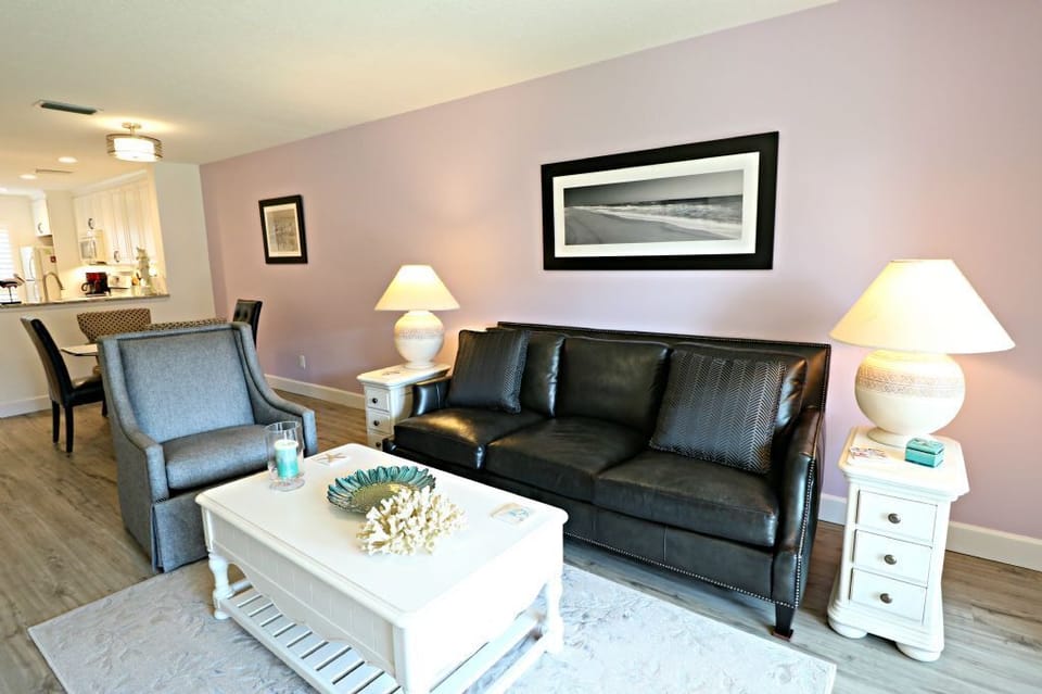 St. Augustine Beach Rentals Living Room