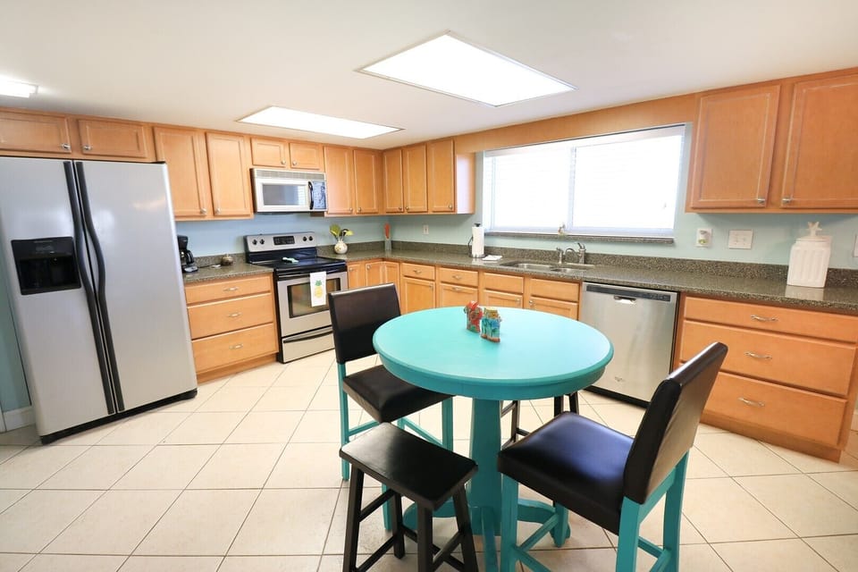 St. Augustine Ocean Front Rentals Kitchen