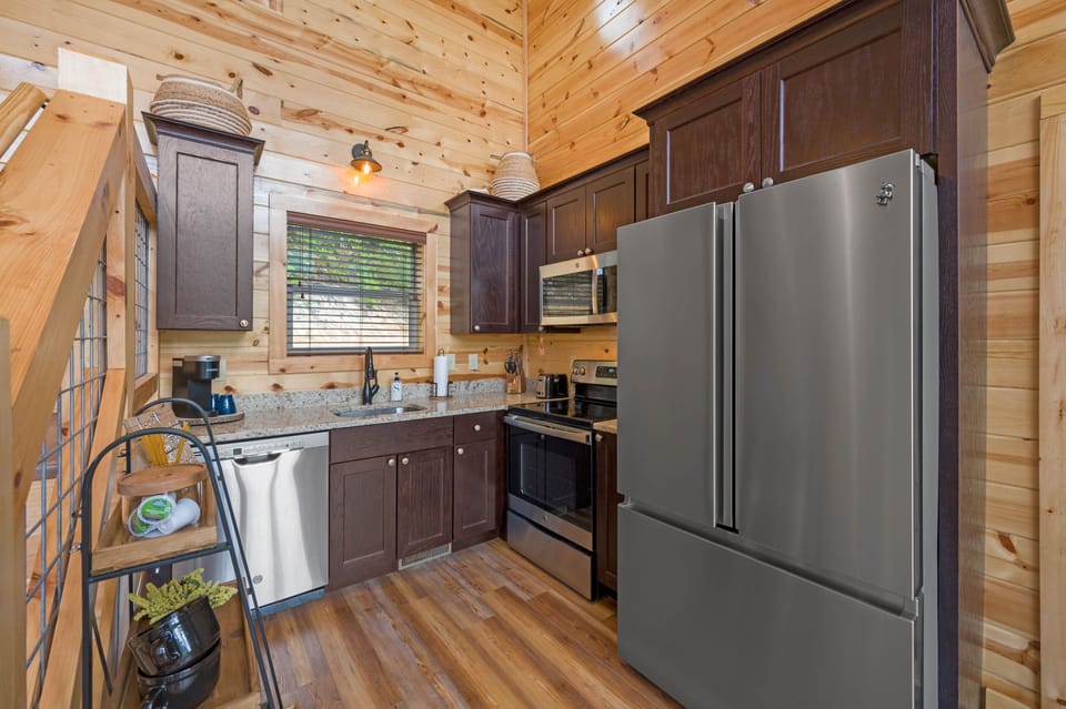 Kitchen with all of the essentials - just off of the living area. 